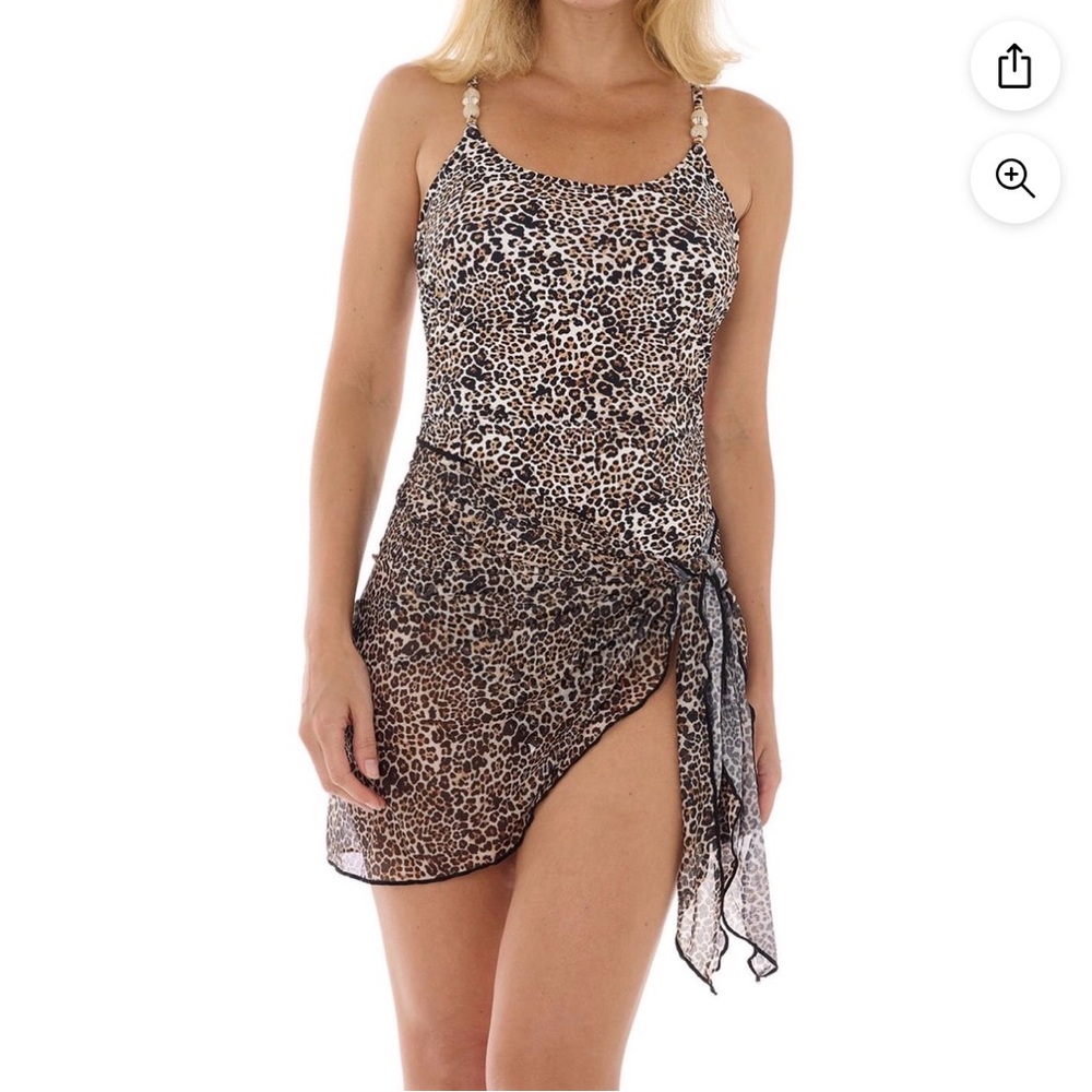 NWOT Betsy Johnson Swimsuit & Sarong Set